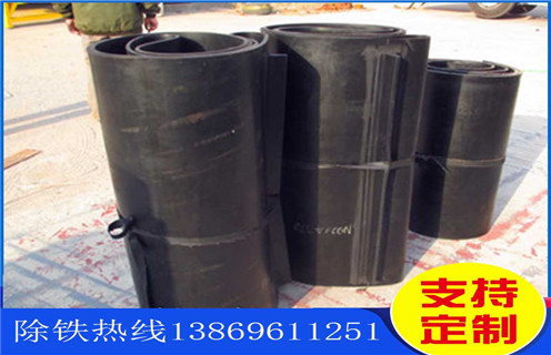 永磁除鐵器，皮帶除鐵器，永磁皮帶除鐵器安裝高度有什么標(biāo)準(zhǔn)嗎