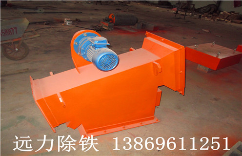 管道式永磁除鐵器，湖南管道式永磁除鐵器_遠(yuǎn)力湖南管道式永磁除鐵器應(yīng)用安裝示意圖型12000高斯_可定制工作原理